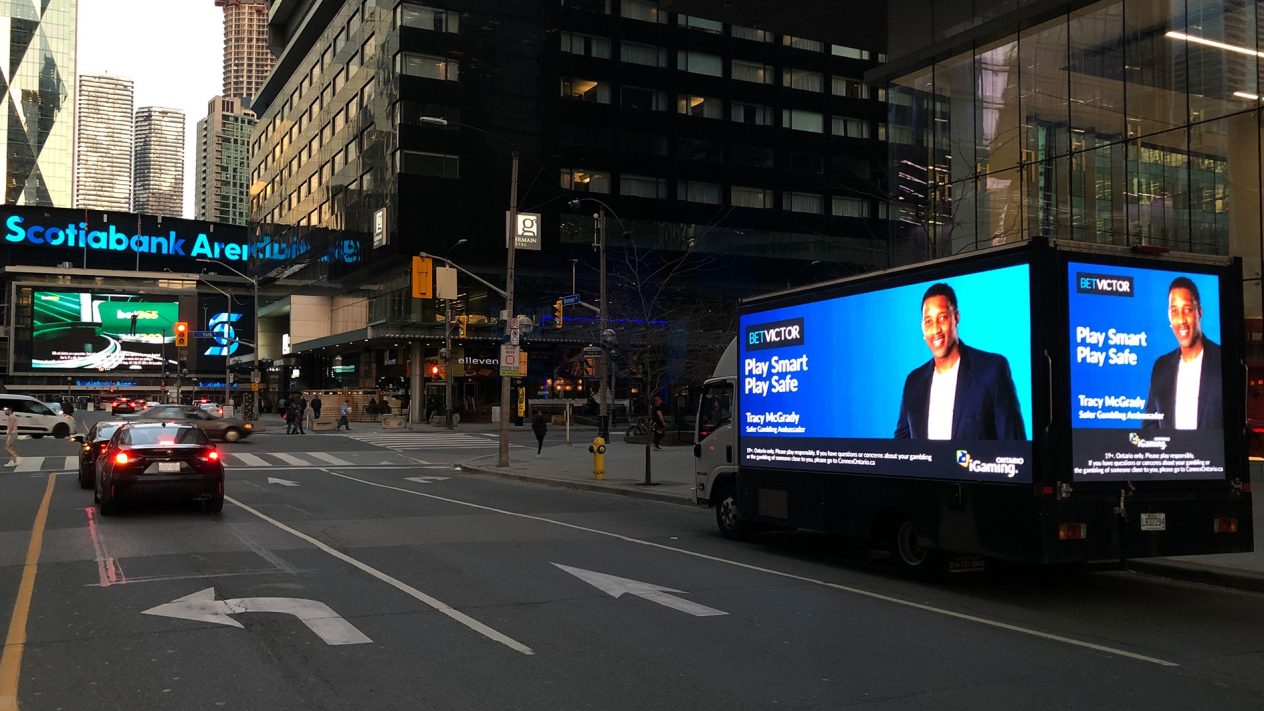 betvictor-canada-tracy-mcgrady-campaign