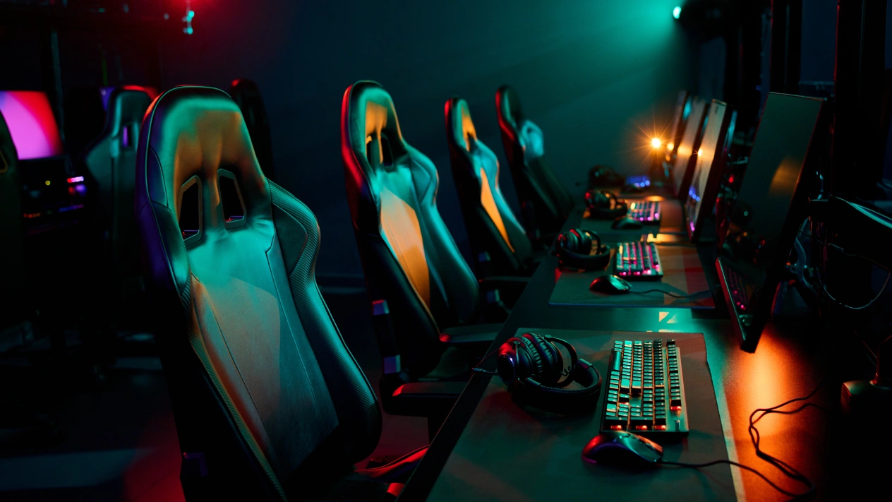 An esports setup, illustrating Oddin.gg's take on Alberta.