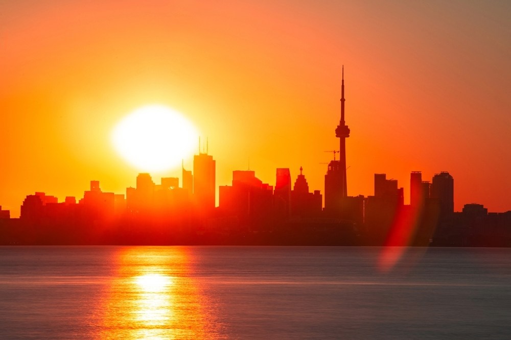 Sunlight in Toronto